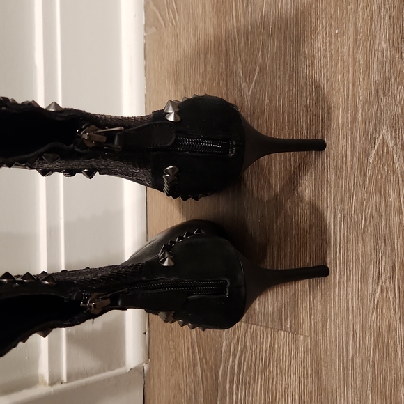 👢Guess women's leather boots - Picture 4 of 6